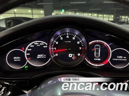 Porsche Panamera 2020, фото 10