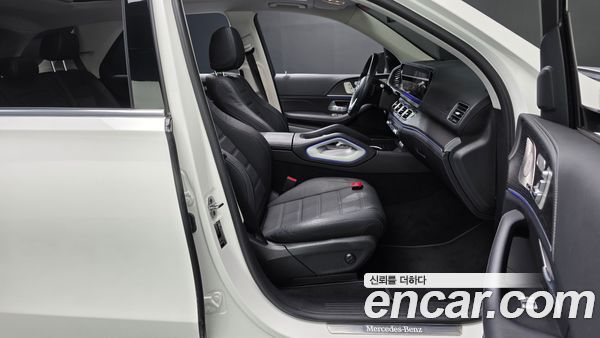 Mercedes-Benz GLE 2023, фото 15