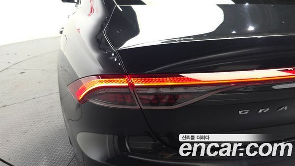 Hyundai Grandeur 2020, фото 9
