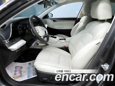 Hyundai Grandeur 2023, фото 6