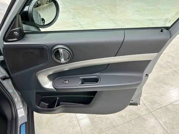 MINI COUNTRYMAN 2023, фото 17