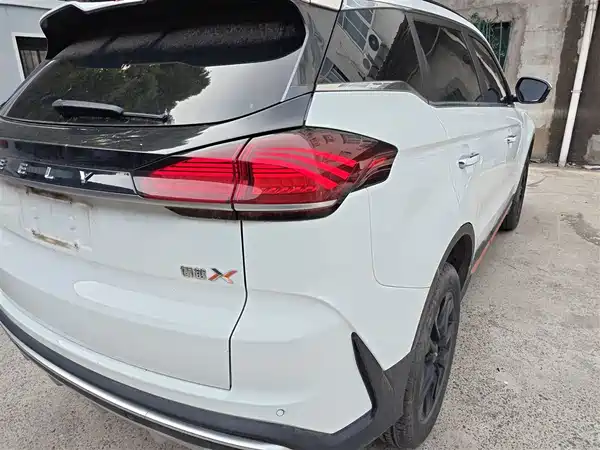 Geely Boyue 2022, фото 7