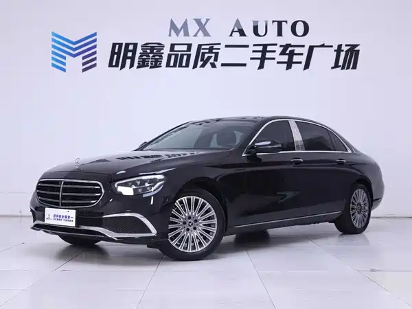 Mercedes-Benz E-Class 2022, фото 2