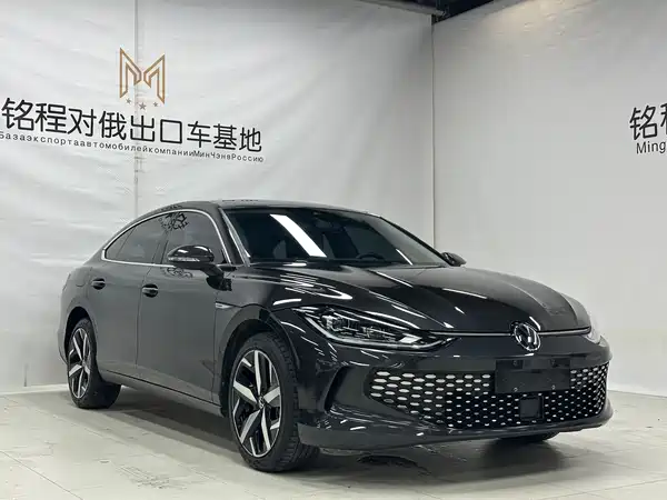 Volkswagen Lamando 2023, фото 3