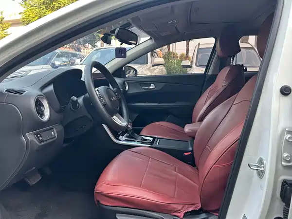 Kia K3 2021, фото 3