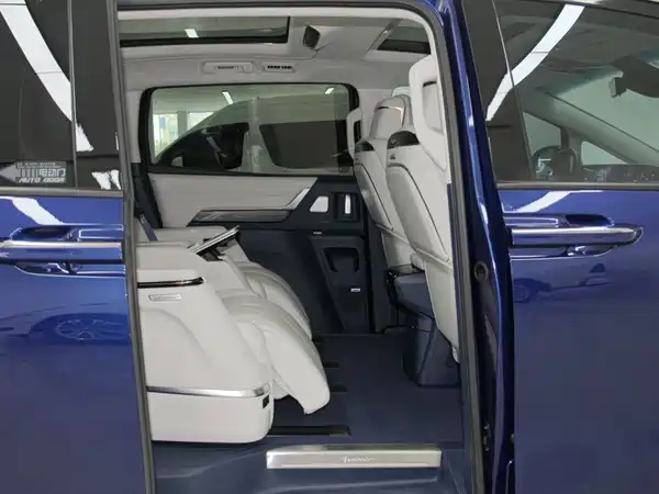 Buick Century 2023, фото 10