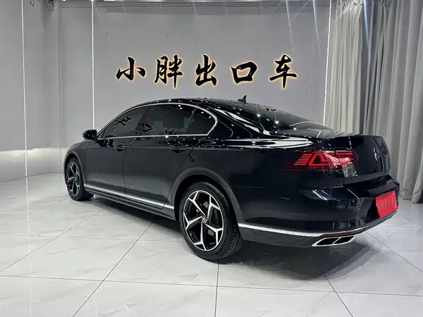 Volkswagen Magotan 2023, фото 6