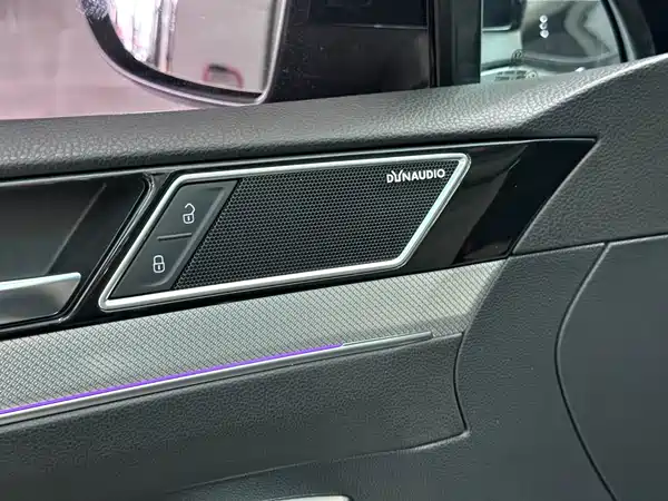 Volkswagen Magotan 2023, фото 10