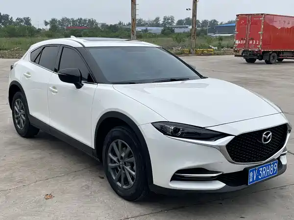 Mazda CX-4 2021, фото 3