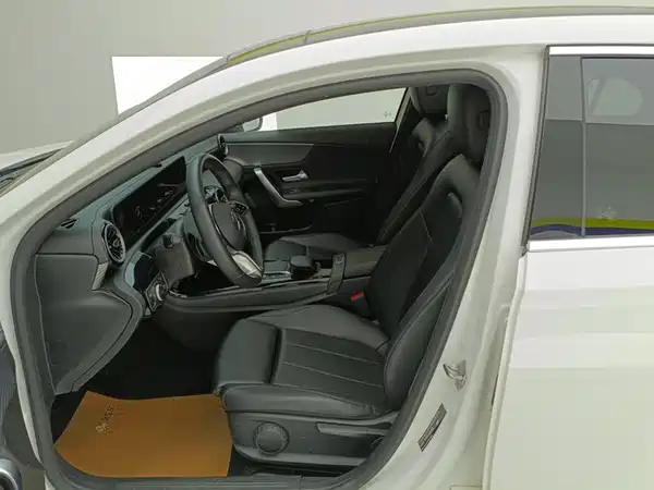 Mercedes-Benz A-Class 2023, фото 9