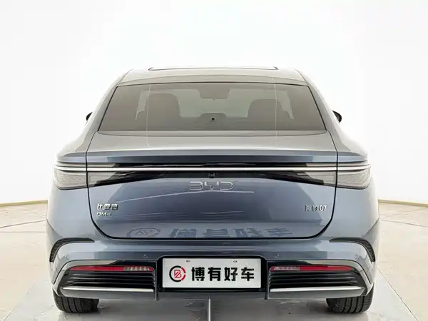 BYD Seal 07 DM-i 2025, фото 12