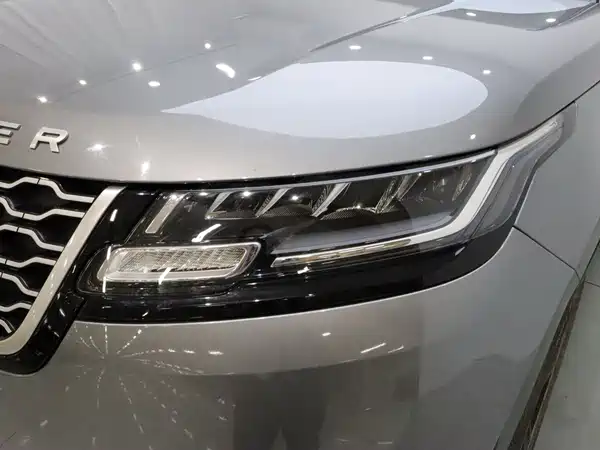 Land Rover Range Rover Velar 2023, фото 18