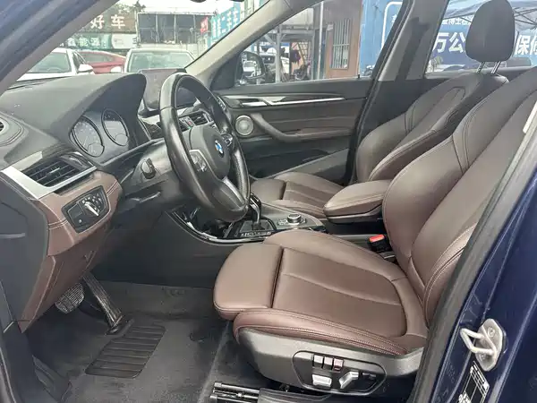 BMW X1 2022, фото 9