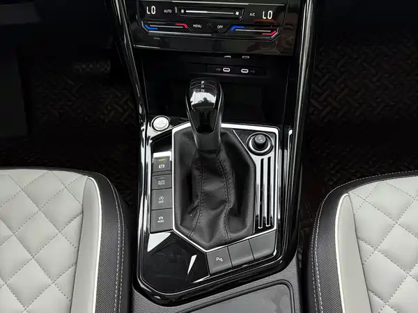 Volkswagen Tayron 2023, фото 15