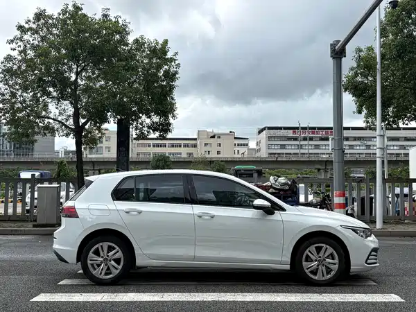 Volkswagen Golf 2021, фото 4
