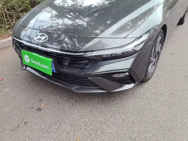 Hyundai Elantra 2023, фото 23