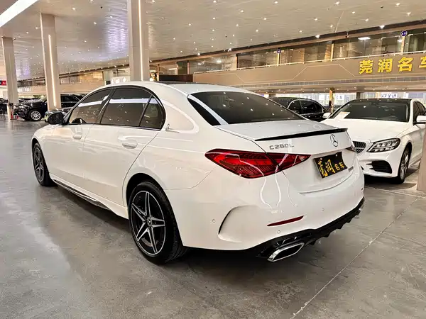 Mercedes-Benz C-Class 2023, фото 15