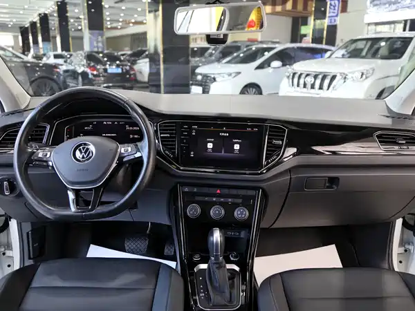 Volkswagen T-ROC 2021, фото 11