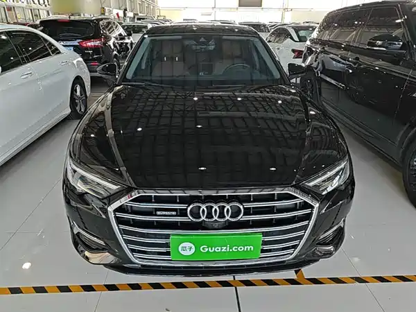 Audi A6L 2024, фото 2