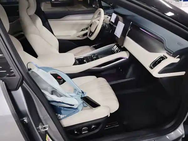 BYD Song L EV 2024, фото 25
