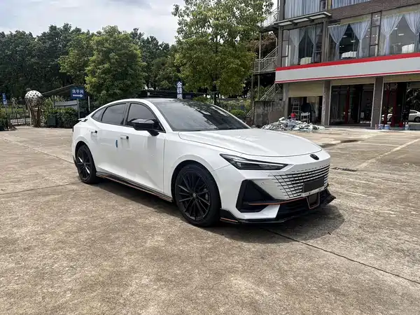 Changan UNI-V 2022, фото 3