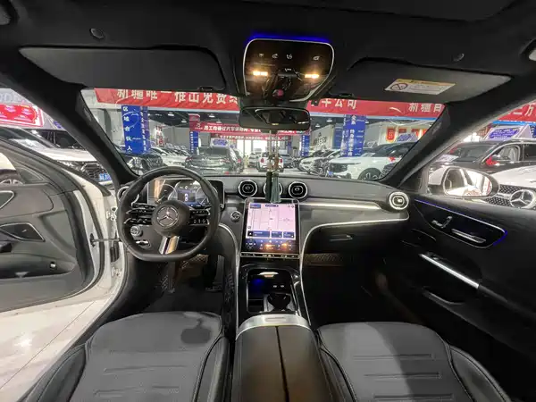 Mercedes-Benz C-Class 2023, фото 5
