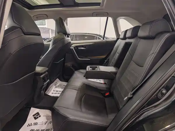 Toyota Wildlander 2023, фото 8