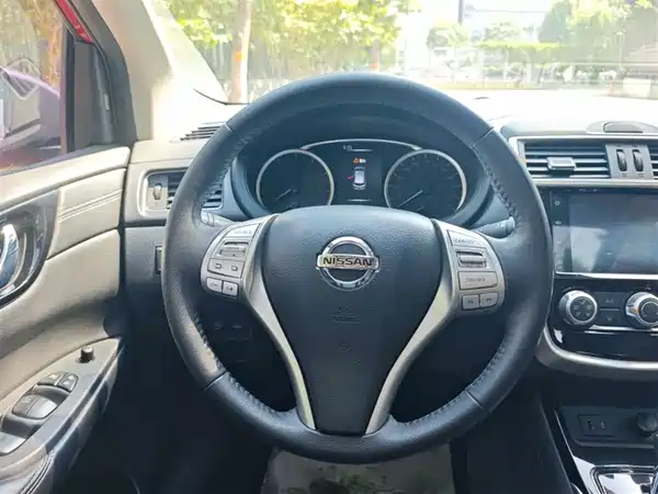 Nissan Tiida 2021, фото 4