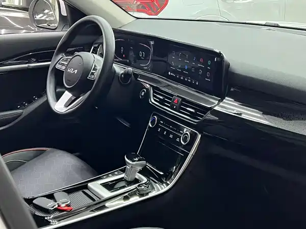 Kia Seltos 2023, фото 21