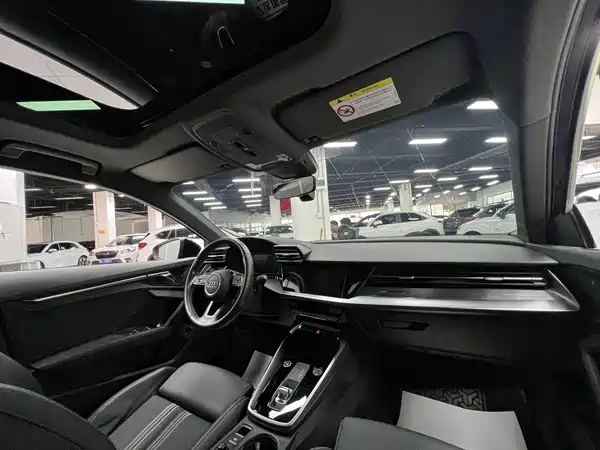 Audi A3 2022, фото 23