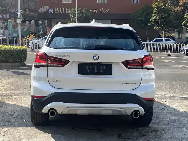 BMW X1 2022, фото 17
