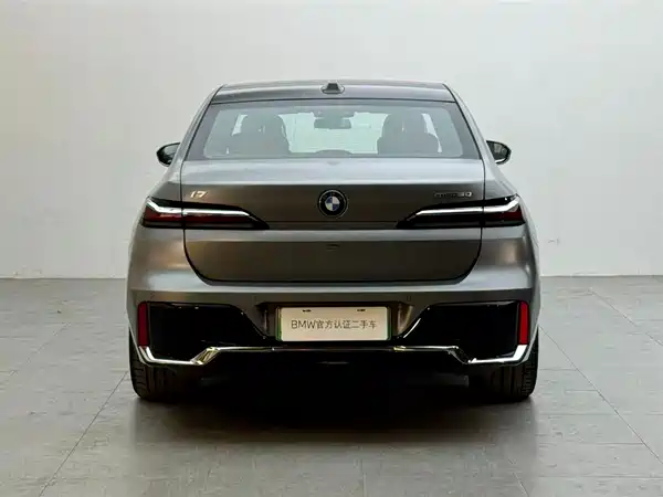 BMW i7 2023, фото 5