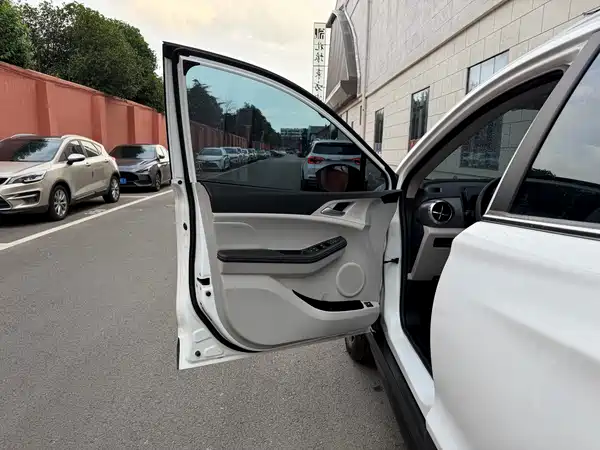 BYD Yuan Pro 2021, фото 17