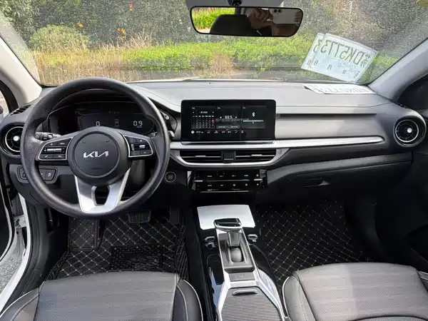 Kia K3 2024, фото 7