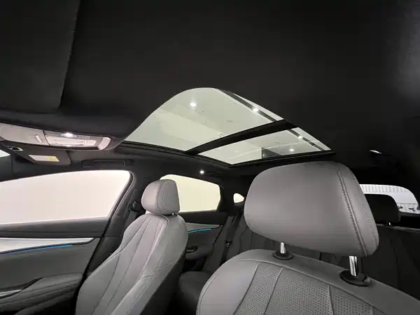 BYD Seal 07 DM-i 2025, фото 23