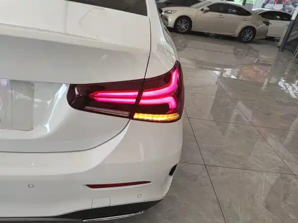 Mercedes-Benz A-Class 2022, фото 7