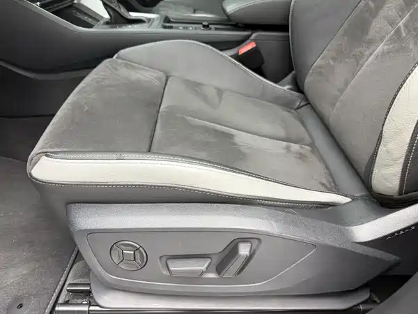Audi Q3 2022, фото 11