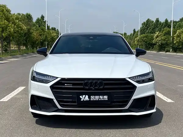 Audi A7 2022, фото 2
