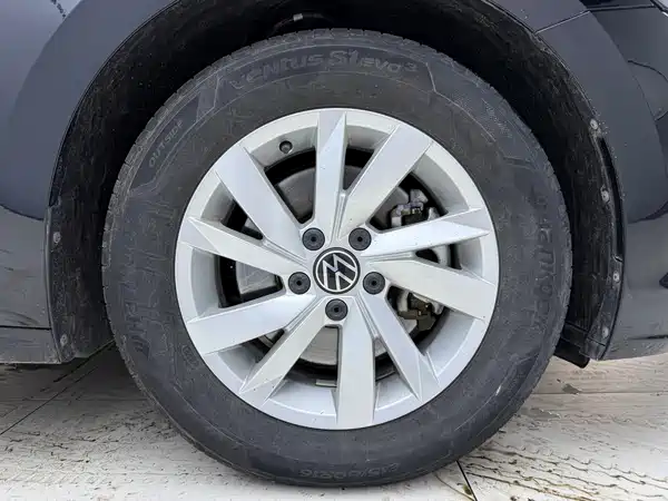 Volkswagen Passat 2022, фото 8