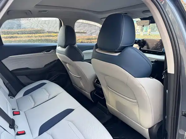 Geely Preface 2021, фото 15