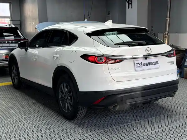 Mazda CX-4 2021, фото 4