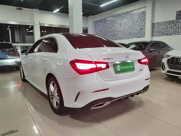 Mercedes-Benz A-Class 2023, фото 4