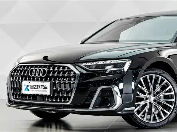 Audi A8 2023, фото 3