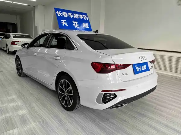 Audi A3 2022, фото 5