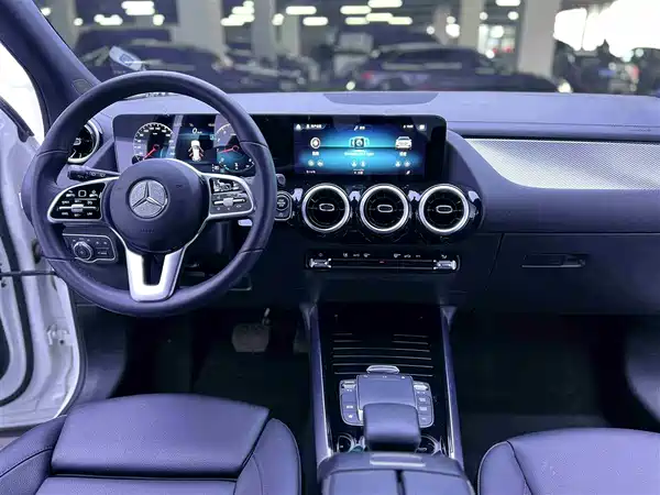 Mercedes-Benz GLA 2022, фото 14