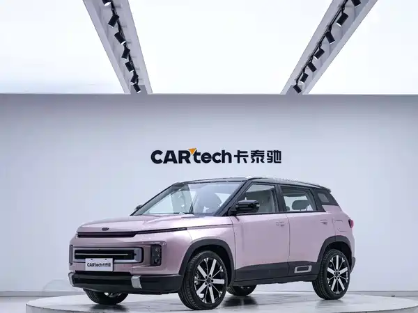 Geely ICON 2023