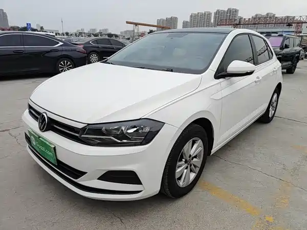 Volkswagen Polo 2021