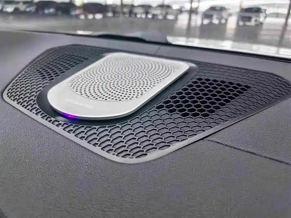 BMW 3 Series 2022, фото 16