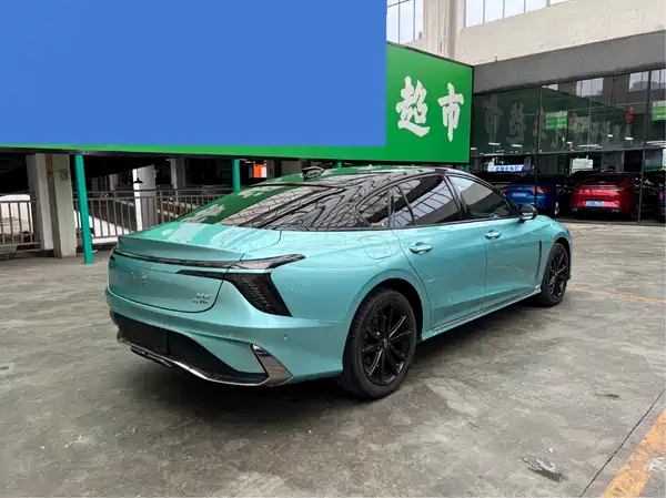 Hongqi H6 2023, фото 9