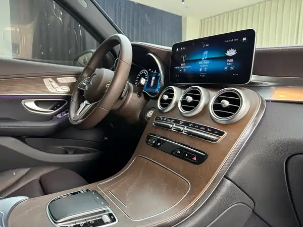 Mercedes-Benz GLC 2022, фото 37